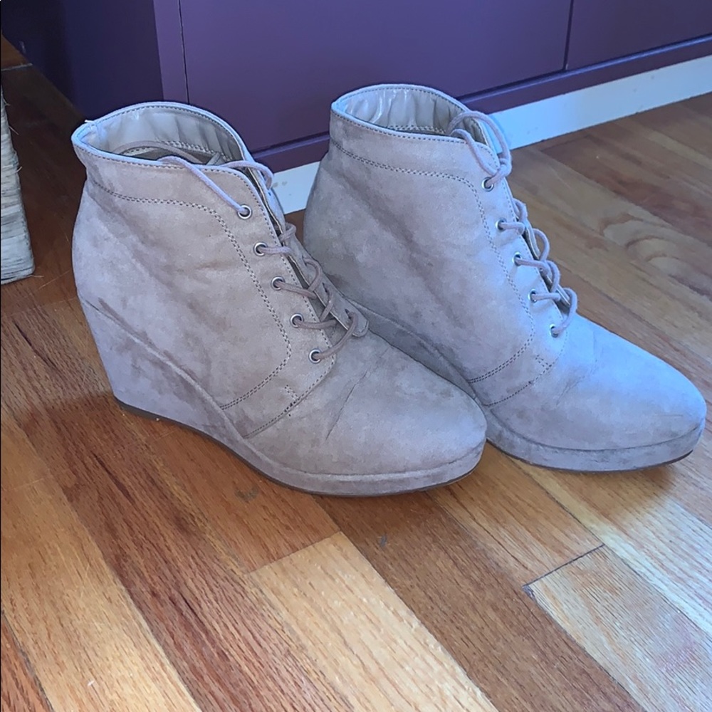 Boot heels
